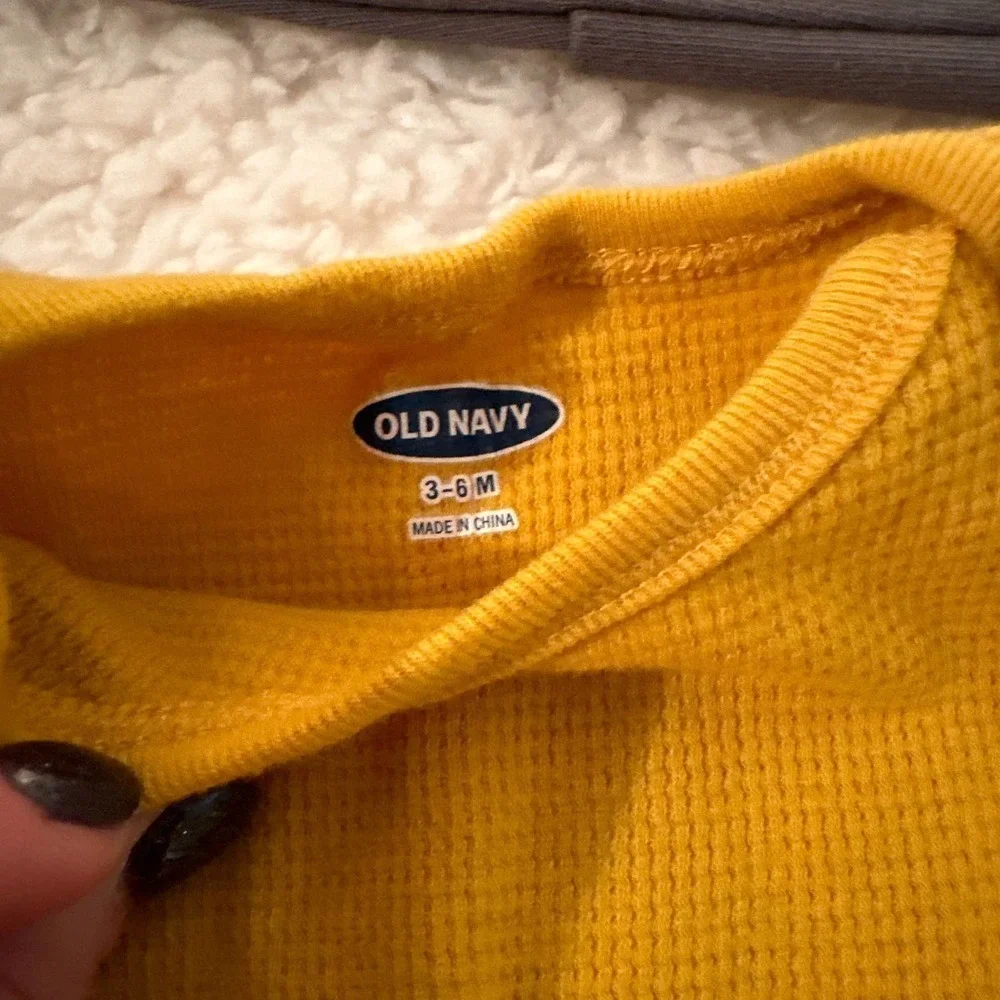Old navy and HB onesies bundle
